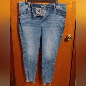 Maurices high rise size 20 stretch jeans